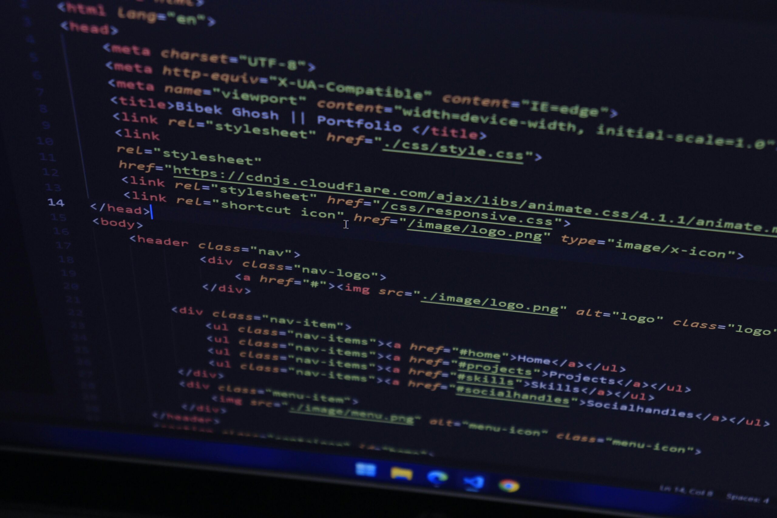 dark-themed-websites